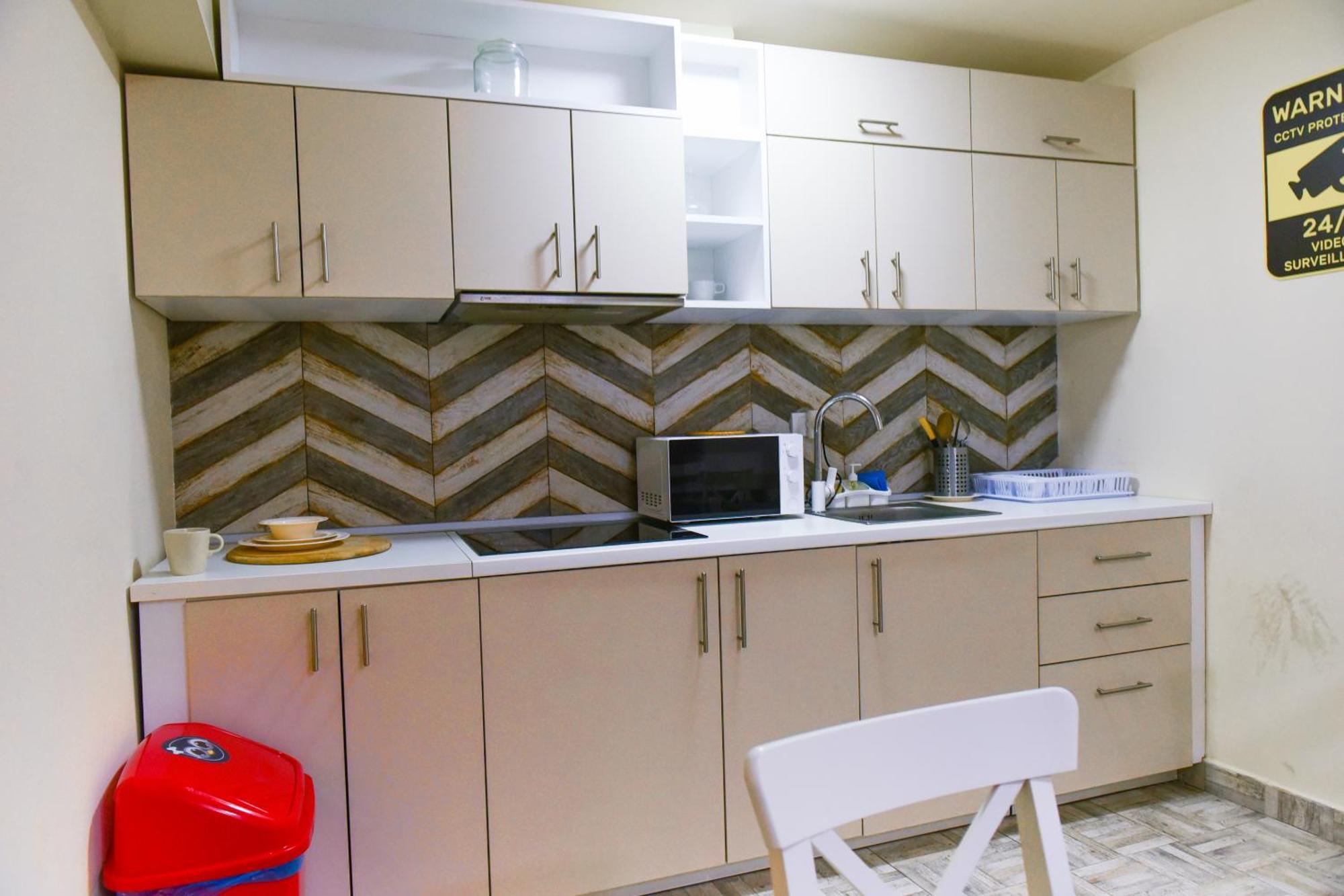 New Generation Hostel Belgrade Center Excellent Location The Right Alternative To Luxury Hotels A Few Steps From The Famous Ulica Kneza Mihaila Surrounded By Restaurants Clubs And Offers Opportunities For Shopping Free Wi-Fi Kitchen Garden Exterior photo